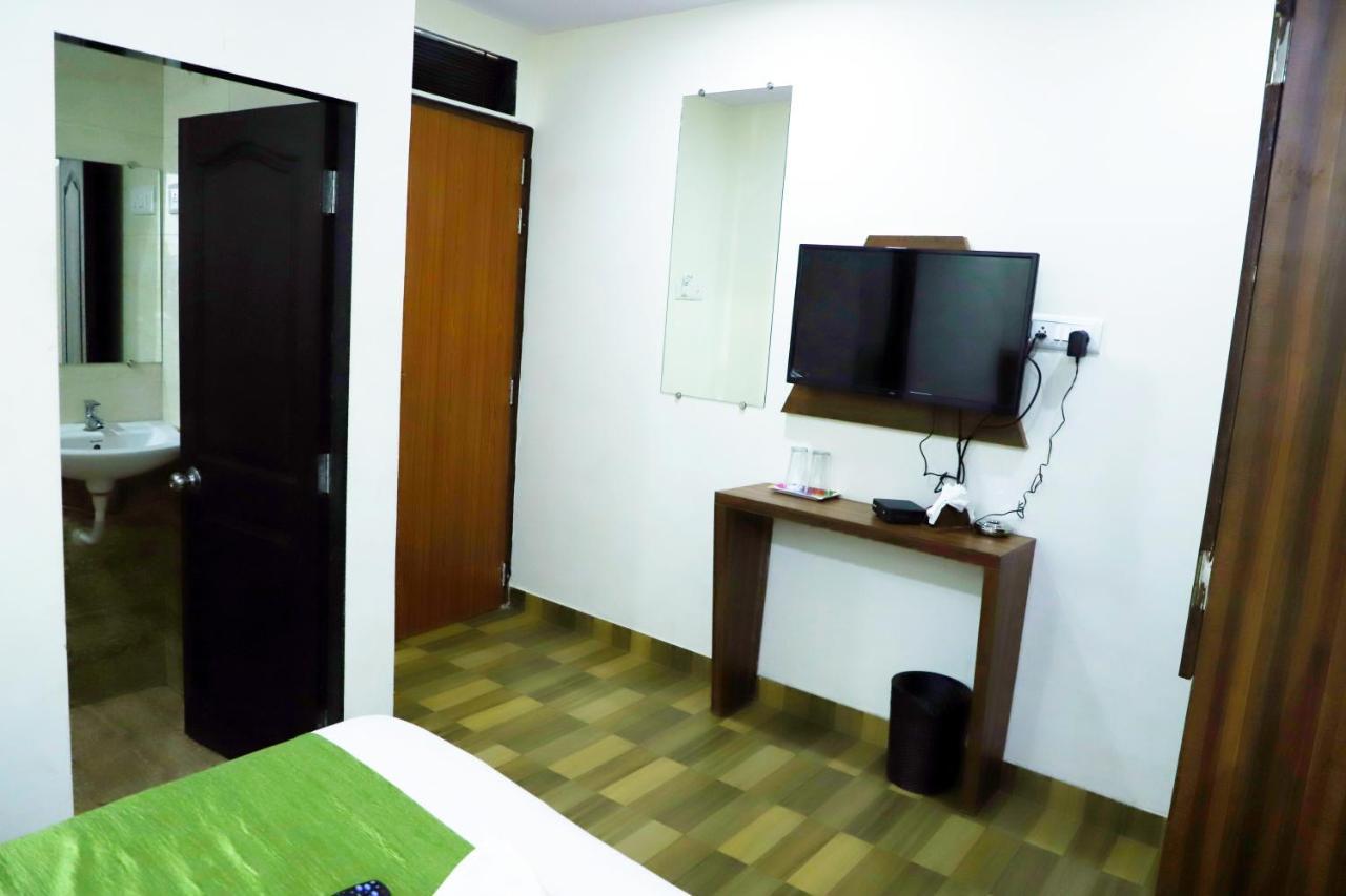 Airport Inn Residency Mumbai Exterior photo